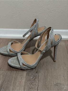Jewel Badgley Mischka Silver Glitter Strappy Stiletto Sandals